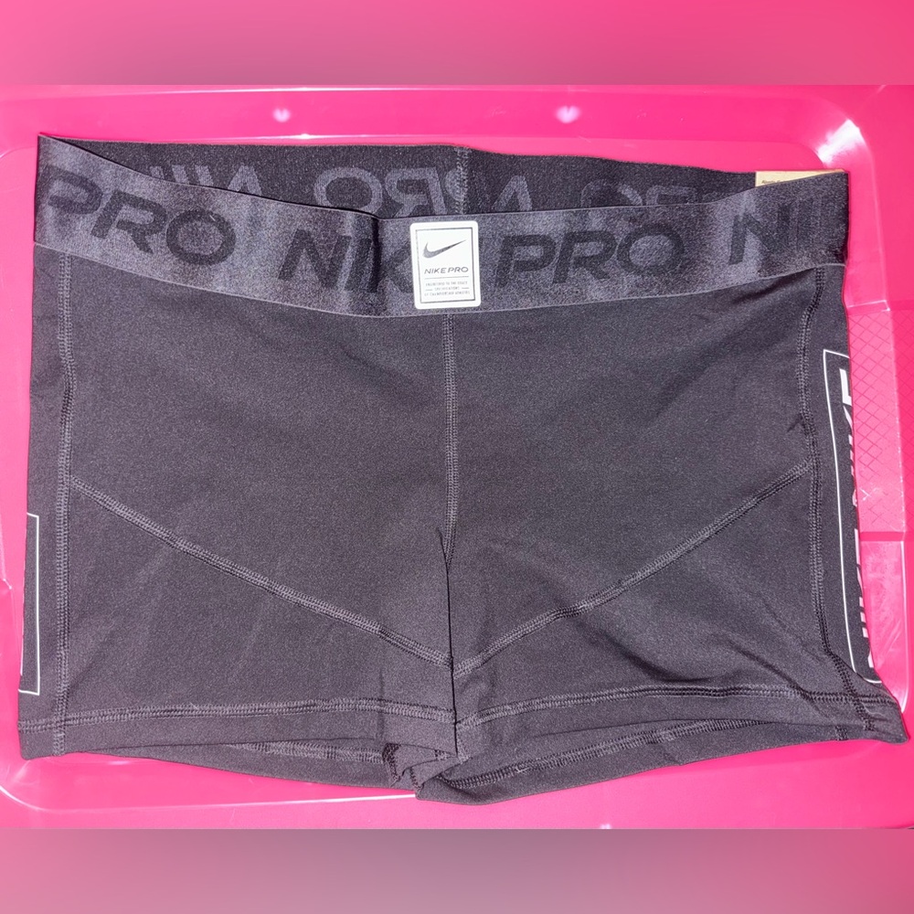 Nike Pro Women's Black Shorts - Picture 1 of 10